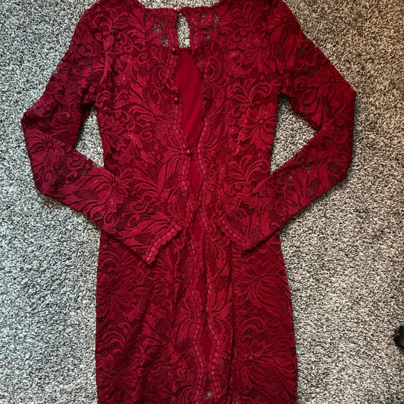 Windsor Size Small Red Lace Dress - Picture 2 of 4